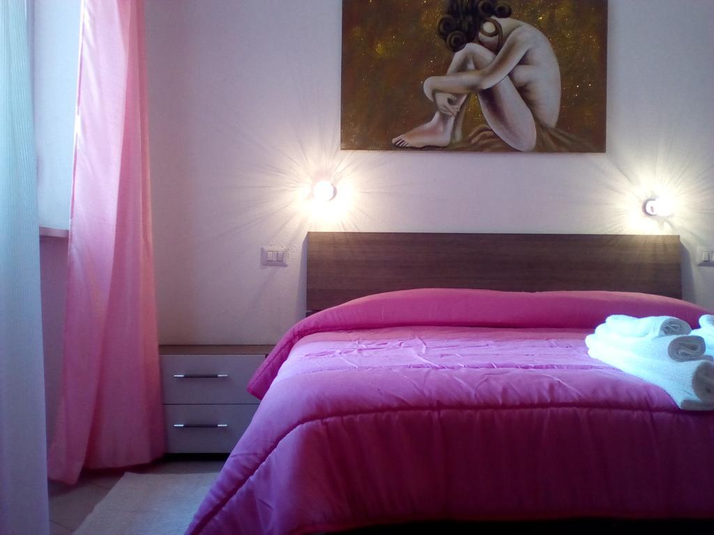 Апартаменты Olbia Center House Экстерьер фото